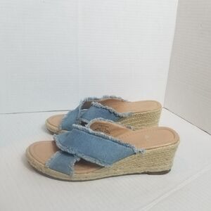 JOURNEE WOMEN'S BLUE DENIM WEDGE SANDALS SIZE 8